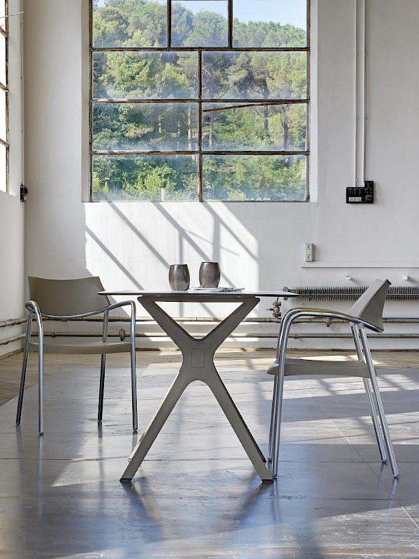 fix 6a1ec58477410 vela table foto indoor conv splash  03